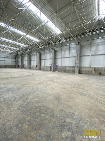 4-DİLOVASI TEPECİK’TE LOJİSTİK VE E-TİCARETE UYGUN YENİ YAPI DEPO